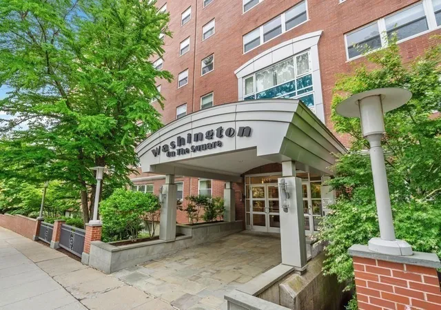 1st image of 1600 Beacon St #902, Brookline, MA 02446 | MLS# 73556341