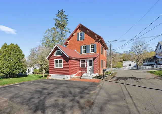 Homes for sale in Spencer, MA | 44 Clark St, Spencer, MA 01562 | MLS# 73506144