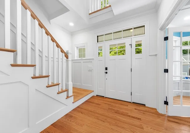Photo 4 of Sale Pending at 93 Hathaway Cir, Arlington, MA 02476 | MLS# 73533446 | Listing updated on 2026-09-02
