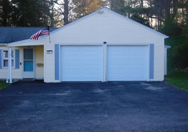 Homes for sale in Leicester, MA | 9 Harding St, Leicester, MA 01611 | MLS# 73510945