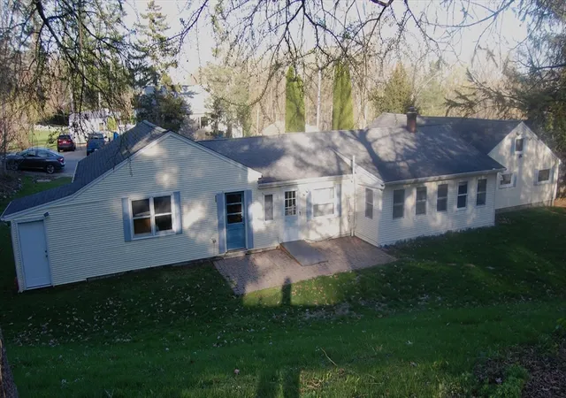 Homes for sale in Leicester, MA | 9 Harding St, Leicester, MA 01611 | MLS# 73510945