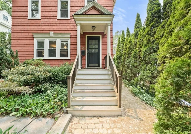 3rd image of 25 Maple Ave, Newton, MA 02458 | MLS# 73550670