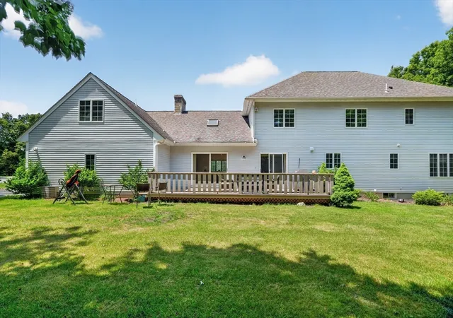 3rd image of 29 Page Rd, Weston, MA 02493 | MLS# 73547645