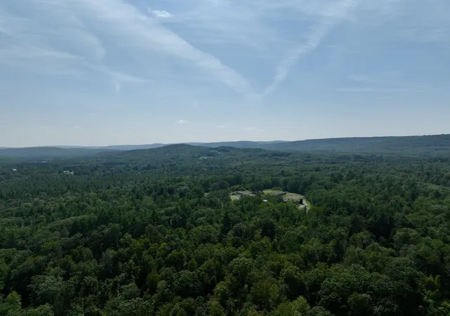 3rd image of 222 River Rd, Leeds, MA 01053 | MLS# 73408243