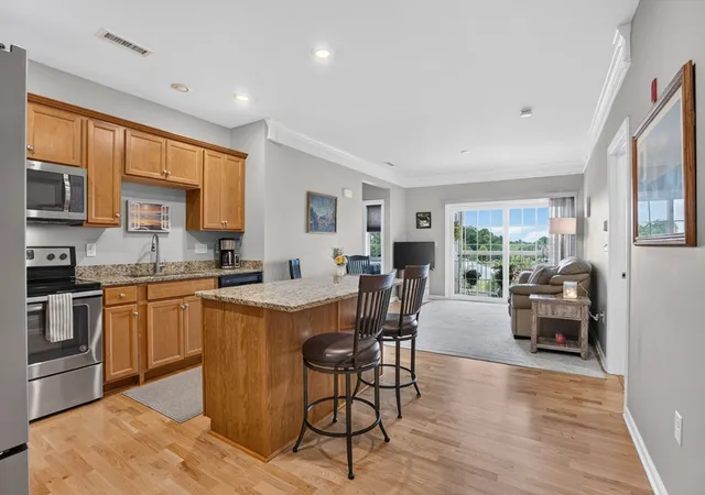5th image of 1 Francis Dr, Andover, MA 01810
