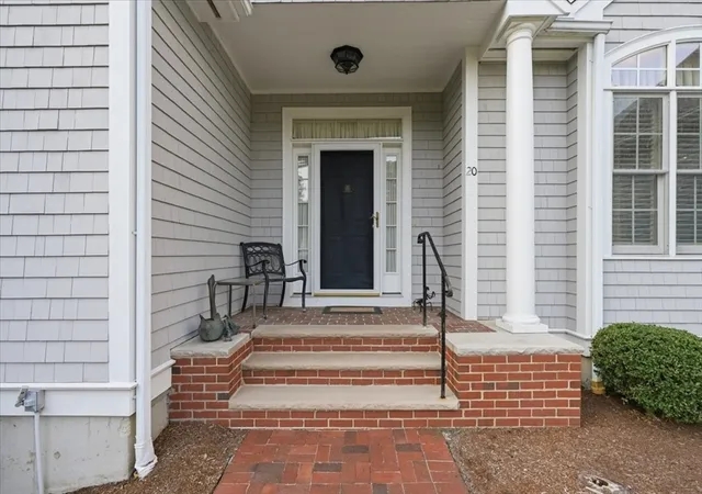 Photo 3 of Condo for sale at 20 Samuel Curtis Way #20, Marshfield, MA 02050 | MLS# 73565968 | Listing updated on 2026-09-28