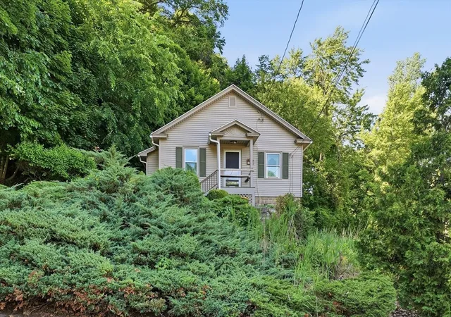 Homes for sale in West Springfield, MA | 114 Field Street, West Springfield, MA 01089 | MLS# 73535053