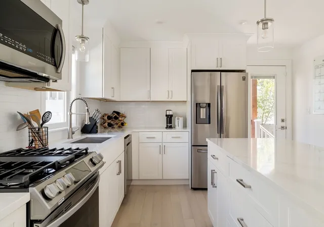 Homes for sale in Everett, MA | 51 Bryant Street #51, Everett, MA 02149 | MLS# 73532309