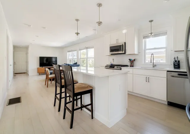 Homes for sale in Everett, MA | 51 Bryant St, Everett, MA 02149