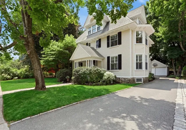 Photo 3 of Sale Pending at 42 Wildwood St, Winchester, MA 01890 | MLS# 73556122 | Listing updated on 2026-09-02