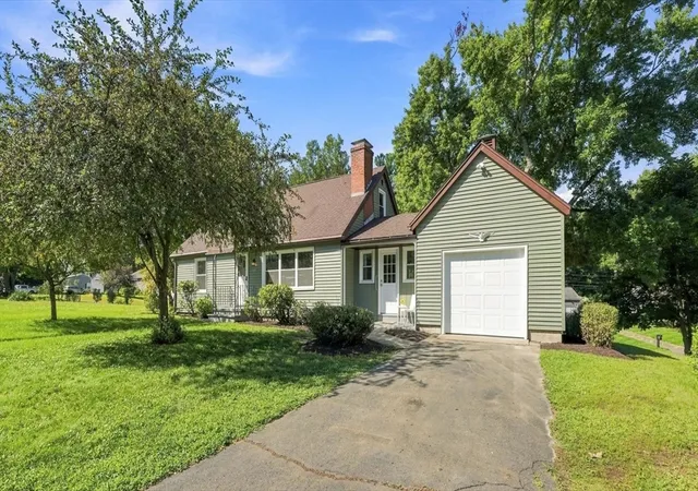 Photo 1 of Sale Pending at 331 Valley View Dr, Westfield, MA 01085 | MLS# 73566155 | Listing updated on 2026-09-01