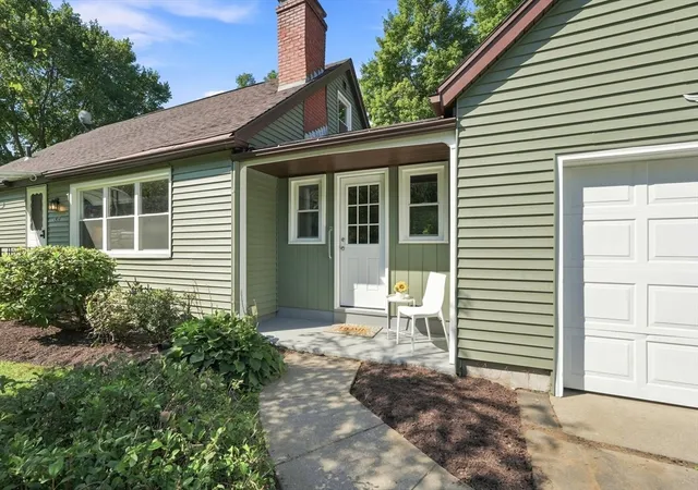 Photo 2 of Sale Pending at 331 Valley View Dr, Westfield, MA 01085 | MLS# 73566155 | Listing updated on 2026-09-01