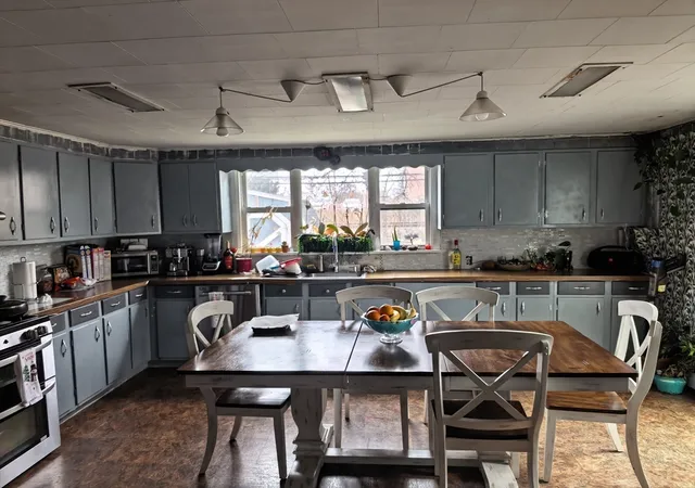 5th image of 2 Porter Ave, Revere, MA 02151 | MLS# 73504089