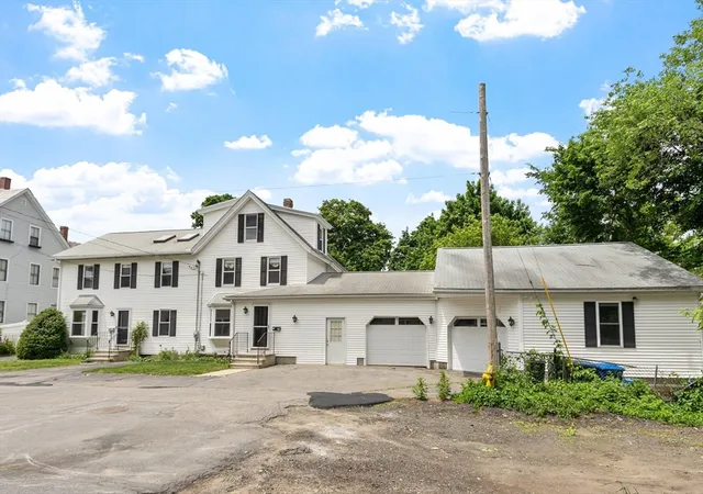 2nd image of 24 Oak Ave, Leominster, MA 01453 | MLS# 73531229
