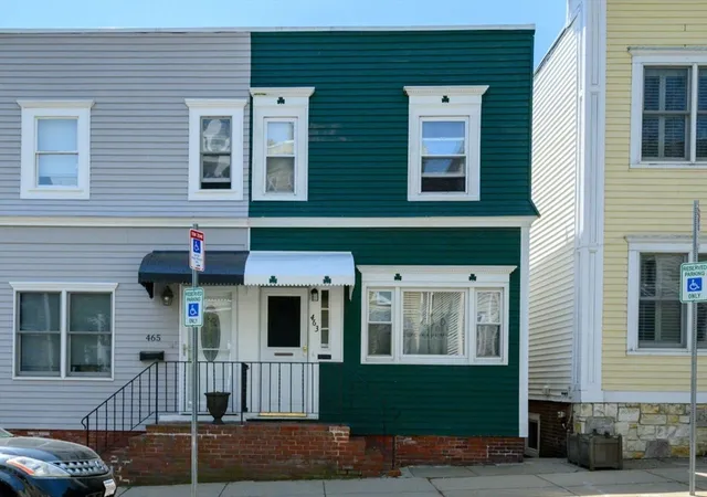 1st image of 463 E 6th St, South Boston, MA 02127 | MLS# 73522886