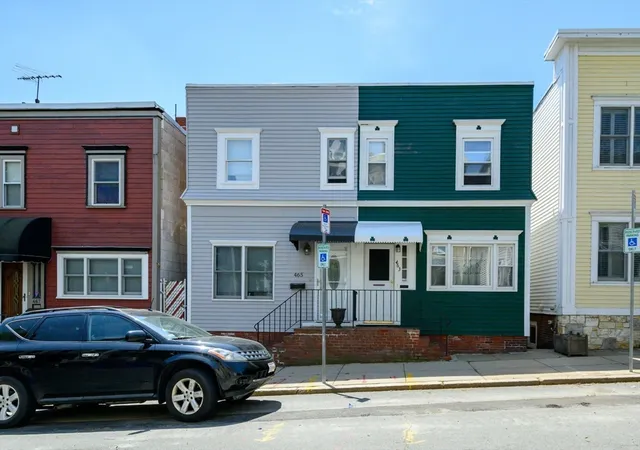 2nd image of 463 E 6th St, South Boston, MA 02127 | MLS# 73522886
