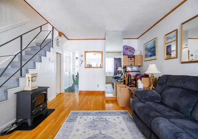 5th image of 463 E 6Th St, South Boston, MA 02127 | MLS# 73522886