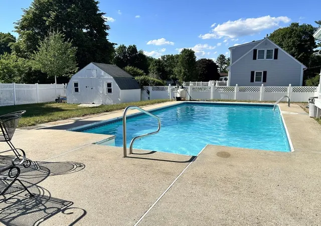 4th image of 8 Patterson, Westfield, MA 01085 | MLS# 73549057