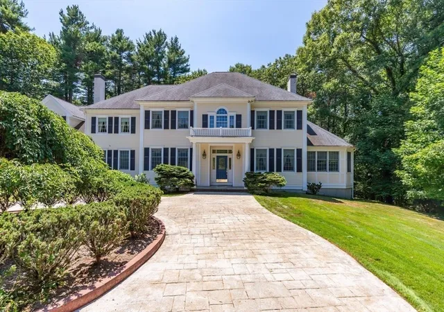 3rd image of 68 Elm St, Canton, MA 02021 | MLS# 73565405