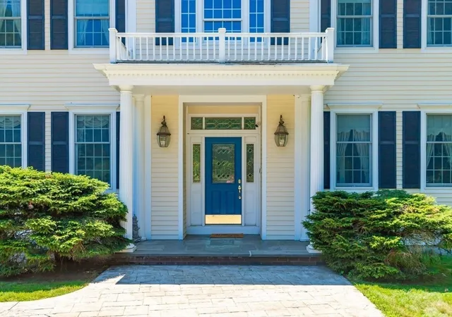4th image of 68 Elm St, Canton, MA 02021 | MLS# 73565405