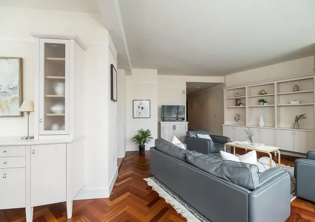 Homes for sale in Boston, MA | 1 Avery St #17F, Boston, MA 02111 | MLS# 73541753