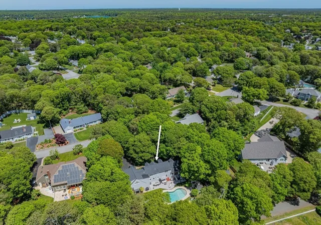 Homes for sale in South Yarmouth, MA | 19 Coveview Dr, South Yarmouth, MA 02664 | MLS# 73536250