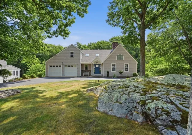 Photo 2 of Single family home for sale at 47 Old Coach Rd, Cohasset, MA 02025 | MLS# 73552741 | Listing updated on 2026-09-16