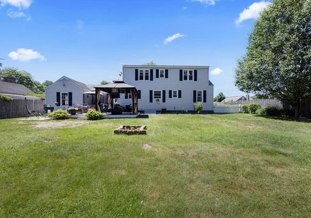 Homes for sale in Palmer, MA | 3 Salem St, Palmer, MA 01069 | MLS# 73538113