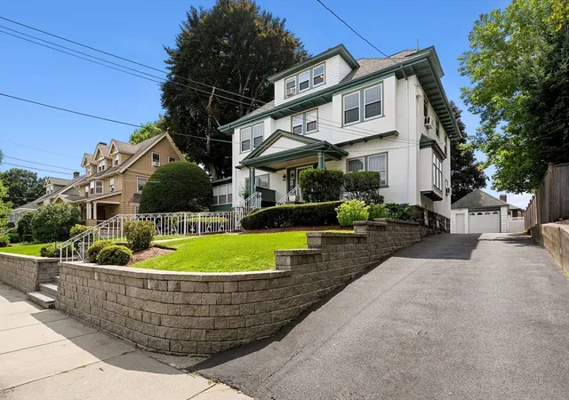 3rd image of 32 Sagamore Ave, Medford, MA 02155 | MLS# 73558489