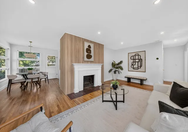 Photo 3 of Single family home for sale at 8 Everett St, Wakefield, MA 01880 | MLS# 73556131 | Listing updated on 2026-09-17