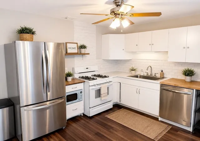 Photo 3 of Single family home for sale at 458 Beech St, Rockland, MA 02370 | MLS# 73560502 | Listing updated on 2026-09-26