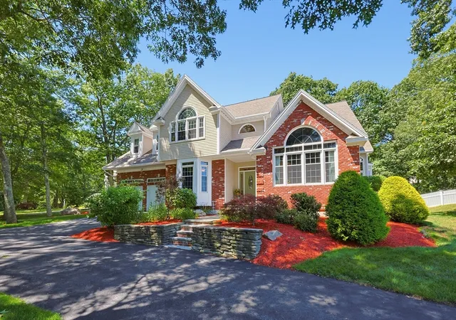 2nd image of 30 Rossi Ln, Ashland, MA 01721 | MLS# 73559936