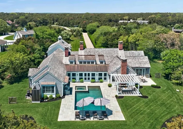 2nd image of 29 Slough Cove Rd, Edgartown, MA 02539 | MLS# 73548919