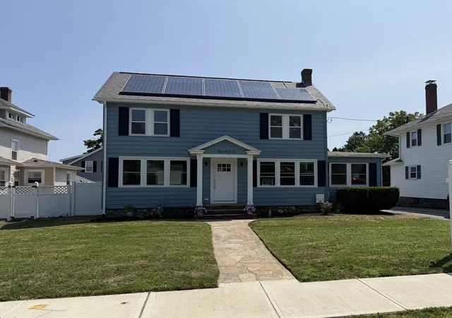 Photo 1 of Single family home for sale at 331 Burncoat St, Worcester, MA 01606 | MLS# 73543877 | Listing updated on 2026-09-18