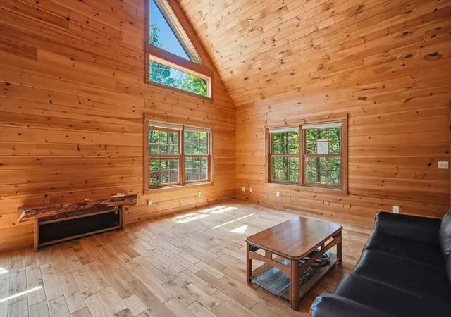 5th image of 35 South Rd Ext, Hinsdale, MA 01235 | MLS# 73562899