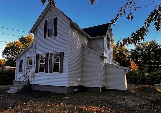 3rd image of 81 Mccarthy Ave, Chicopee, MA 01020 | MLS# 73552818