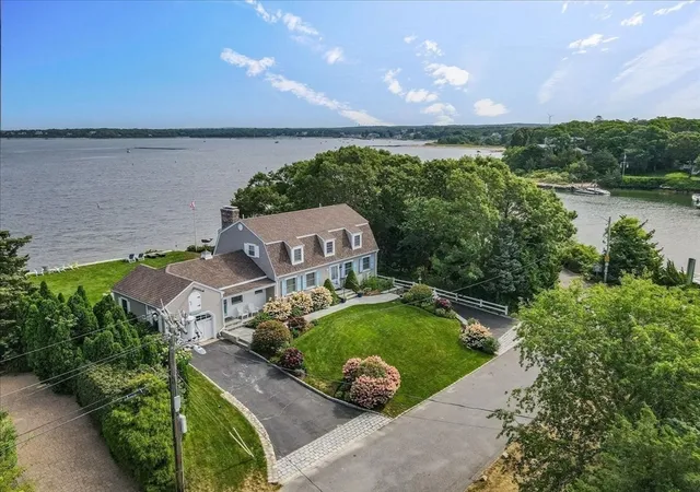 2nd image of 150 Waterside Dr, North Falmouth, MA 02556 | MLS# 73523038
