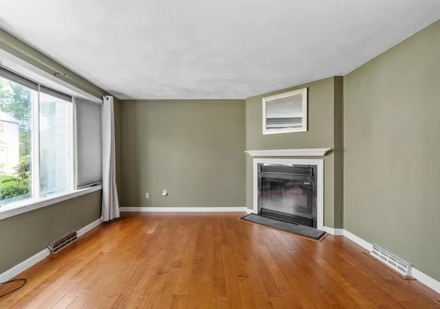 Homes for sale in Chelmsford, MA | 25 Prescott Dr #25, Chelmsford, MA 01863 | MLS# 73535721