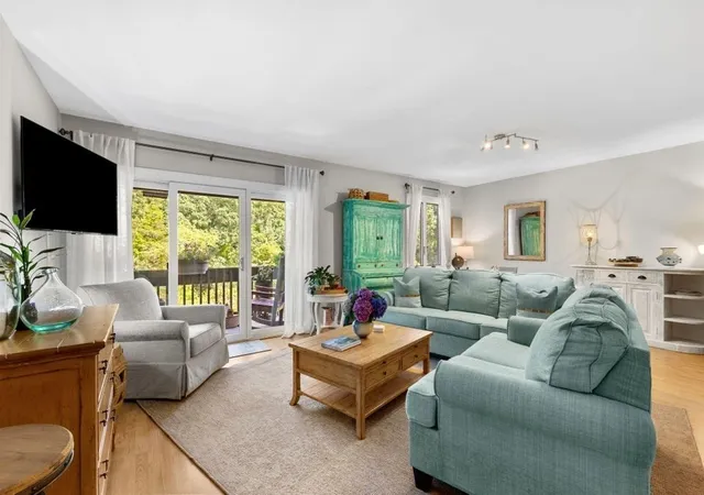 2nd image of 54 Old Colony Way #U, Orleans, MA 02653 | MLS# 73561879