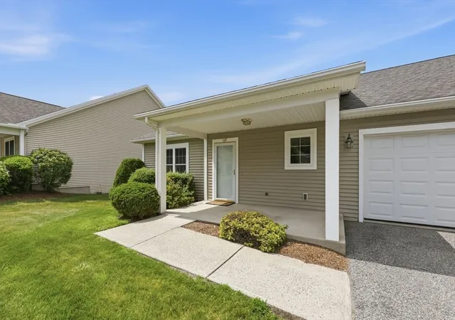 Homes for sale in Wilbraham, MA | 137 Cherry Dr #137, Wilbraham, MA 01095 | MLS# 73544472