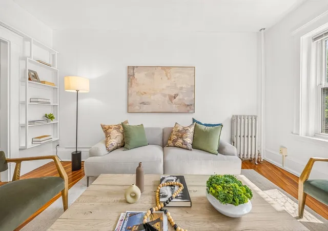 2nd image of 551 Brookline Ave #4, Brookline, MA 02445 | MLS# 73538468