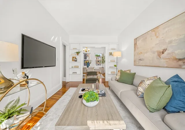 3rd image of 551 Brookline Ave #4, Brookline, MA 02445 | MLS# 73538468