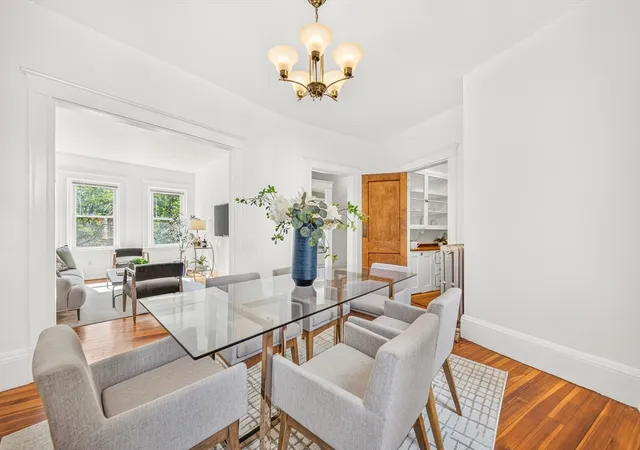 4th image of 551 Brookline Ave #4, Brookline, MA 02445 | MLS# 73538468