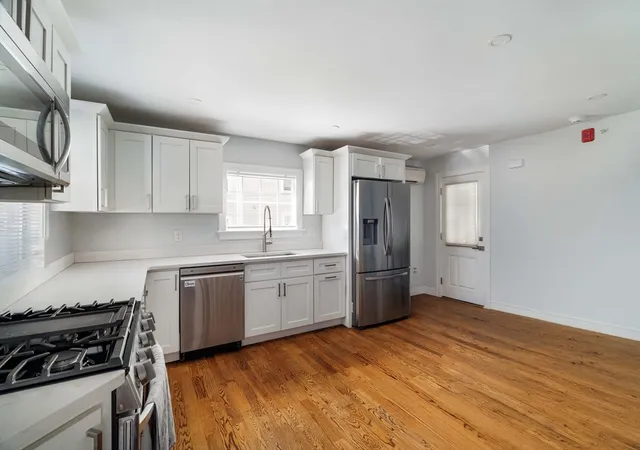 Homes for sale in Woburn, MA | 109 Main St #1, Woburn, MA 01801 | MLS# 73533771