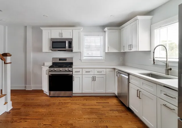 Homes for sale in Woburn, MA | 109 Main St #1, Woburn, MA 01801 | MLS# 73533771