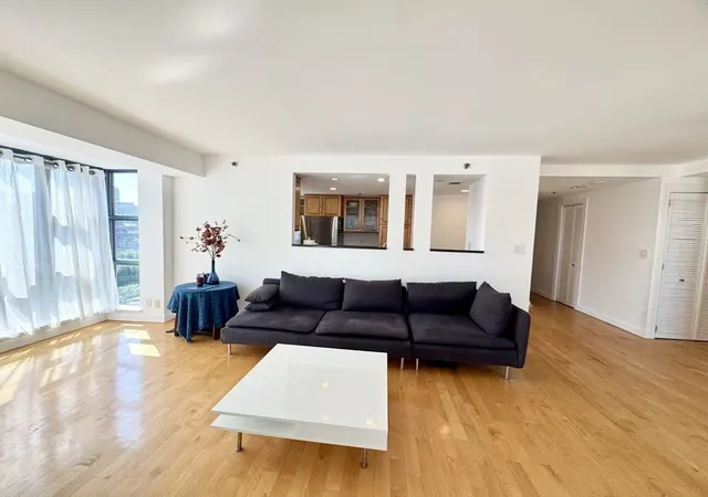 Photo 4 of Condo for sale at 170 Tremont St #1604, Boston, MA 02111 | MLS# 73561693 | Listing updated on 2026-08-14