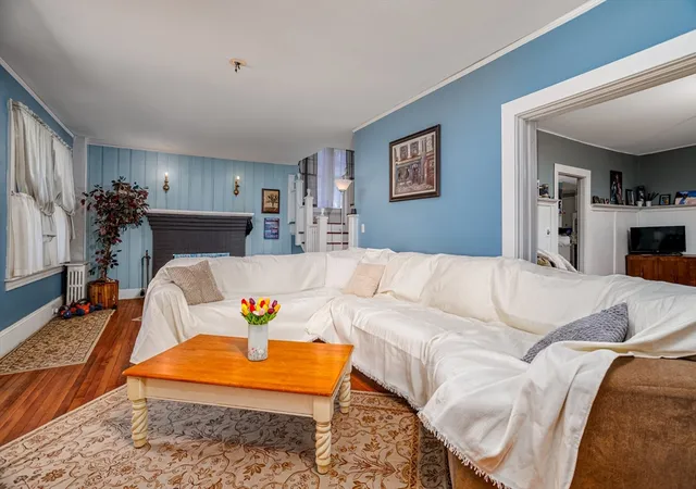 4th image of 846 Massachusetts Ave, Lunenburg, MA 01462 | MLS# 73517140