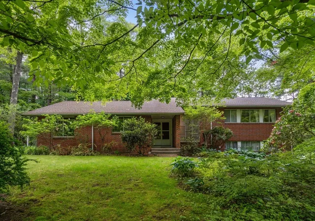 1st image of 26 Arrowhead Rd, Weston, MA 02493 | MLS# 73530315