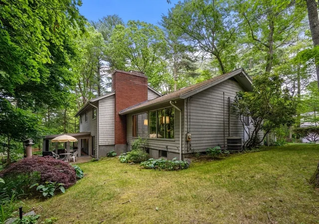 28th image of 26 Arrowhead Rd, Weston, MA 02493 | MLS# 73530315