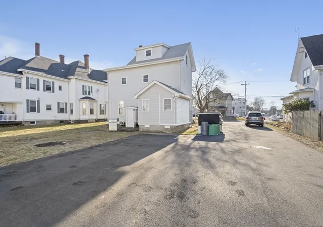 4th image of 218 South Ave, Whitman, MA 02382 | MLS# 73554446